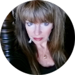 Profile photo of Jennifer Carnes