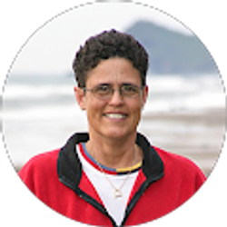 Profile photo of Kelly Hixon