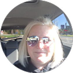 Profile photo of Stephanie Thomas