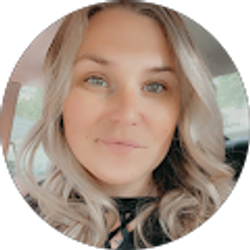 Profile photo of Robin Knutson