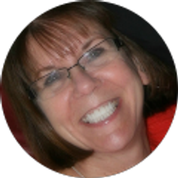 Profile photo of Lynne Cameron Prestebak