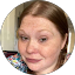 Profile photo of Holly Perkins