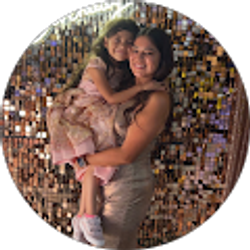 Profile photo of Lorena Valles