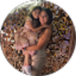 Profile photo of Lorena Valles