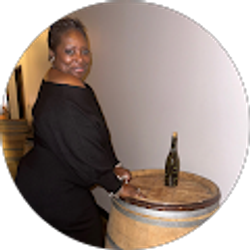 Profile photo of Monique Hinton
