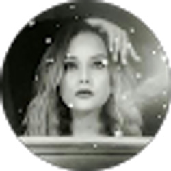 Profile photo of Emilia Contreras