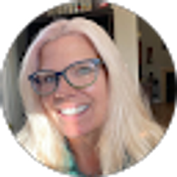 Profile photo of Lileen Faber