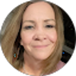 Profile photo of Peggy Gray