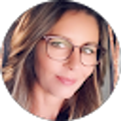 Profile photo of Lisa Thompson