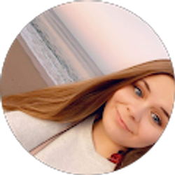 Profile photo of Hillary Abbott