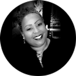 Profile photo of Rachelle Graves