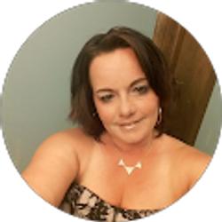 Profile photo of Tina Stdenis