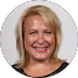 Profile photo of Vicki Betz