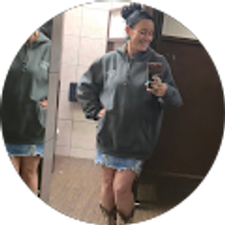 Profile photo of Chelsea Peterson