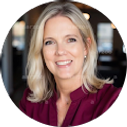 Profile photo of Kenna Smith