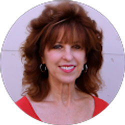 Profile photo of Carolyn Duke