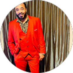 Profile photo of Mark Holloway