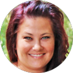 Profile photo of Dana Rozell