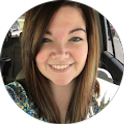 Profile photo of Holly Cantrell