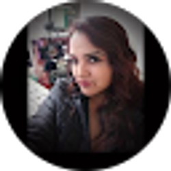 Profile photo of Paloma Zuri