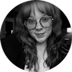 Profile photo of Hailey Thomas