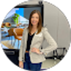 Profile photo of Amanda Price