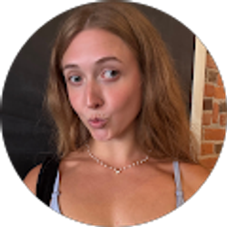 Profile photo of Amy Schuh