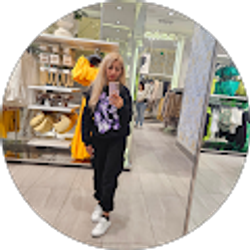 Profile photo of Linda Gonzalez