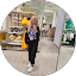 Profile photo of Linda Gonzalez
