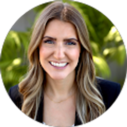 Profile photo of Madeleine Thibault