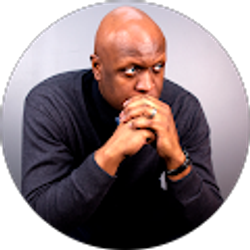 Profile photo of Barry Thomas