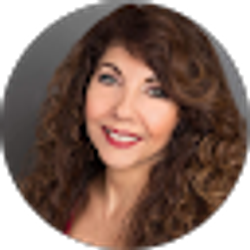 Profile photo of Christine Thomas