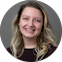 Profile photo of Chloe Olson