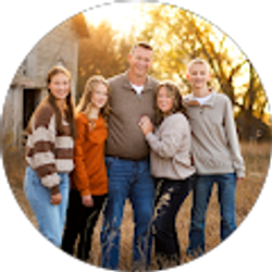 Profile photo of Jessica Parde