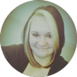 Profile photo of Amanda Plymel