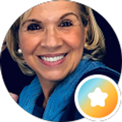 Profile photo of Eliza Santos