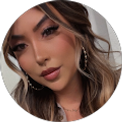 Profile photo of Mayra Bermudez