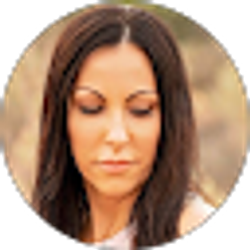 Profile photo of Robin Whitney