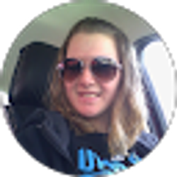 Profile photo of Amanda Laughlin