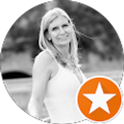 Profile photo of Lisa Hughes