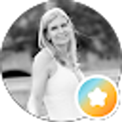 Profile photo of Lisa Hughes