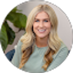 Profile photo of Sarah Weider