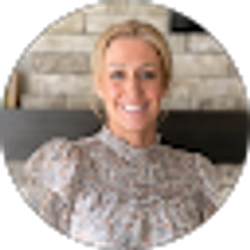 Profile photo of Keri Anderson