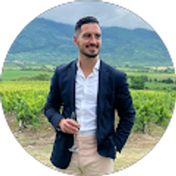 Profile photo of Daniel Tzvetkov