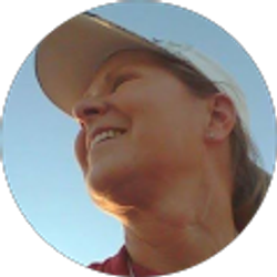 Profile photo of Lori Neau