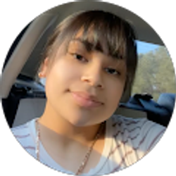 Profile photo of Kayla Mondono