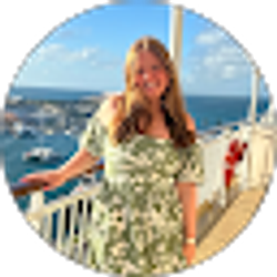 Profile photo of Elise