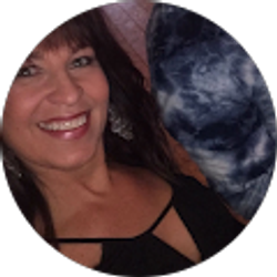 Profile photo of Robynn Crockett