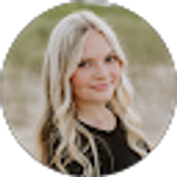 Profile photo of Helana Sharp