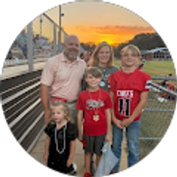 Profile photo of Derek Hayes